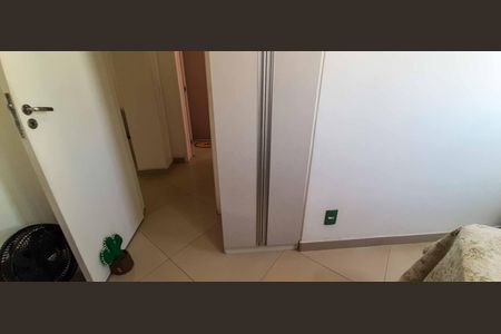 Apartamento à venda com 74m², 3 quartos e 1 vaga Apartamento à venda com 74m², 3 quartos e 1 vagaQuarto 2