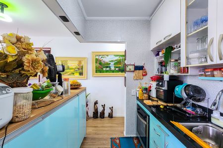 Apartamento à venda com 58m², 2 quartos e 1 vaga Apartamento à venda com 58m², 2 quartos e 1 vagaCozinha