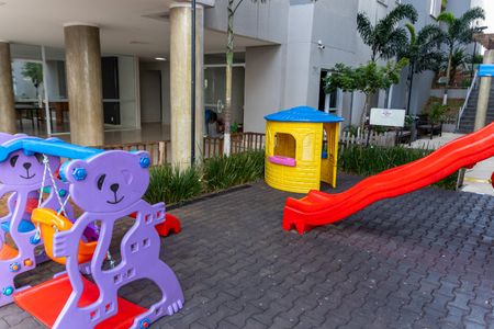 Apartamento à venda com 49m², 2 quartos e 1 vagaÁrea comum - Playground