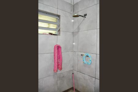 Casa à venda com 199m², 5 quartos e 4 vagasBanheiro