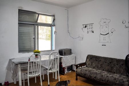 Casa à venda com 199m², 5 quartos e 4 vagasSala