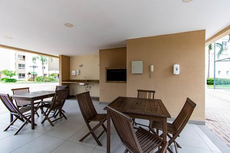 Apartamento para alugar com 76m², 2 quartos e 1 vaga Apartamento para alugar com 76m², 2 quartos e 1 vagaÁrea comum - Salão de festas