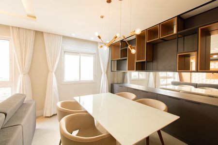 Apartamento para alugar com 76m², 2 quartos e 1 vaga Apartamento para alugar com 76m², 2 quartos e 1 vagaSala de Jantar