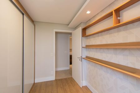 Apartamento para alugar com 76m², 2 quartos e 1 vaga Apartamento para alugar com 76m², 2 quartos e 1 vagaQuarto