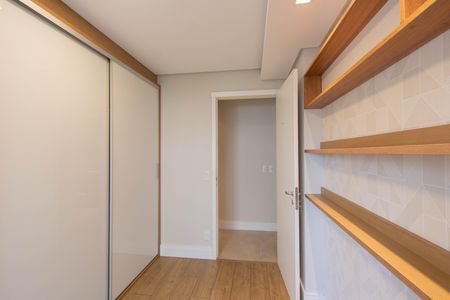 Apartamento para alugar com 76m², 2 quartos e 1 vaga Apartamento para alugar com 76m², 2 quartos e 1 vagaQuarto