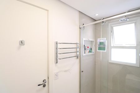 Apartamento à venda com 69m², 1 quarto e 2 vagasBanheiro da Suíte
