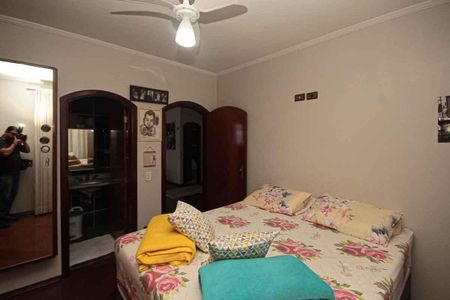 Casa à venda com 450m², 3 quartos e 8 vagasSuíte