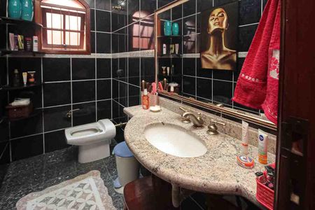 Casa à venda com 450m², 3 quartos e 8 vagasLavabo