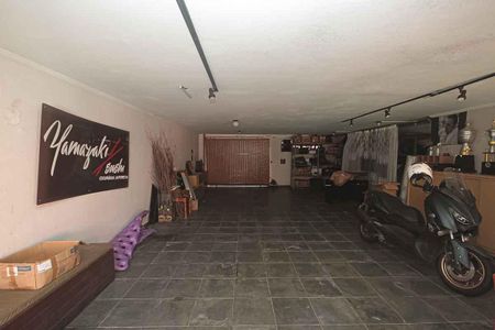 Casa à venda com 450m², 3 quartos e 8 vagasGaragem