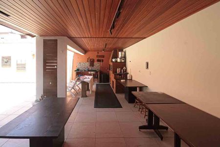 Casa à venda com 450m², 3 quartos e 8 vagasEspaço Gourmet