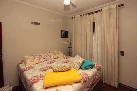 Casa à venda com 450m², 3 quartos e 8 vagasSuíte