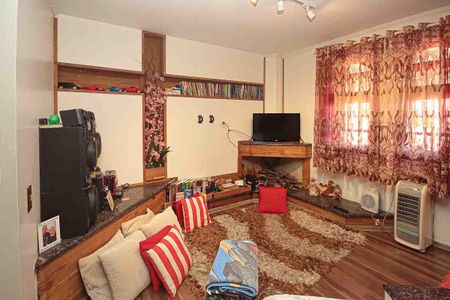 Casa à venda com 450m², 3 quartos e 8 vagasSala 2