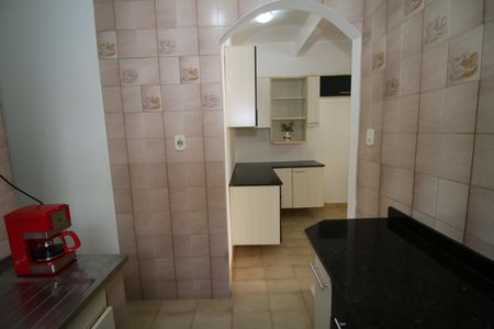 Casa à venda com 280m², 3 quartos e 2 vagasCozinha