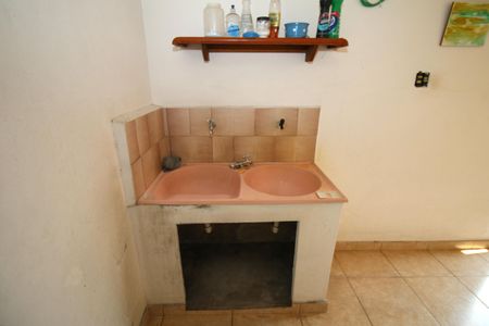 Casa à venda com 280m², 3 quartos e 2 vagasÁrea de Serviço tanque