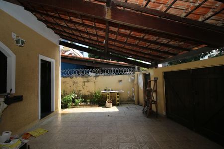 Casa à venda com 280m², 3 quartos e 2 vagasGaragem