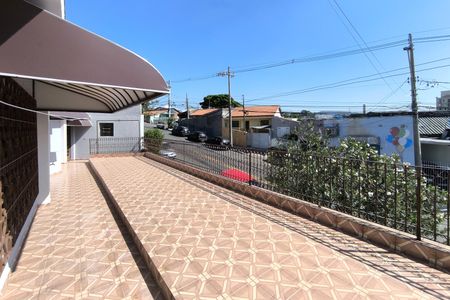 Casa à venda com 285m², 3 quartos e sem vaga Casa à venda com 285m², 3 quartos e sem vagaQuintal