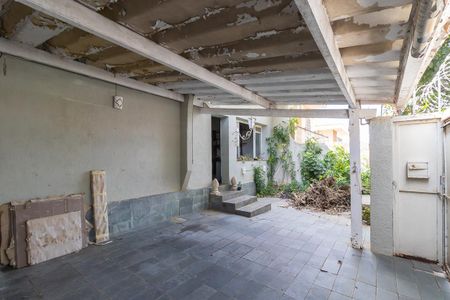 Casa à venda com 250m², 3 quartos e 2 vagas Casa à venda com 250m², 3 quartos e 2 vagasVagas de garagem