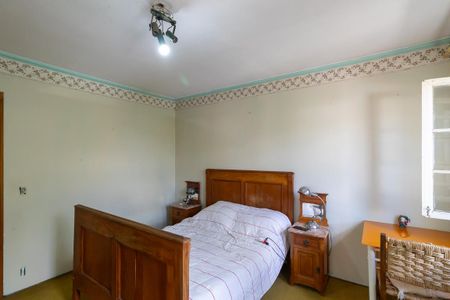 Casa à venda com 250m², 3 quartos e 2 vagas Casa à venda com 250m², 3 quartos e 2 vagasQuarto 1 - Suíte