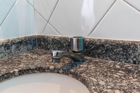 Apartamento para alugar com 60m², 2 quartos e 1 vagaBanheiro - torneira