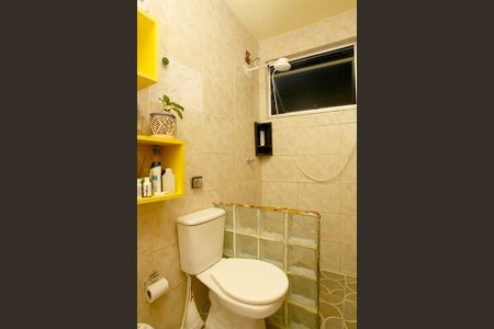 Apartamento à venda com 77m², 3 quartos e sem vagaBanheiro 1