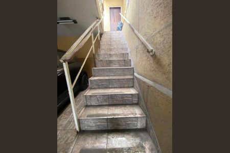 Casa à venda com 175m², 4 quartos e 2 vagasFoto 04