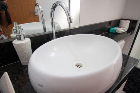 Apartamento à venda com 44m², 2 quartos e 1 vagaBanheiro