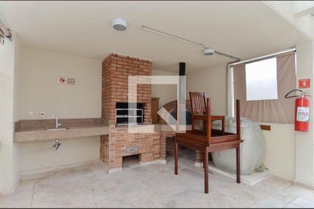 Apartamento à venda com 71m², 2 quartos e 1 vagaÁrea comum