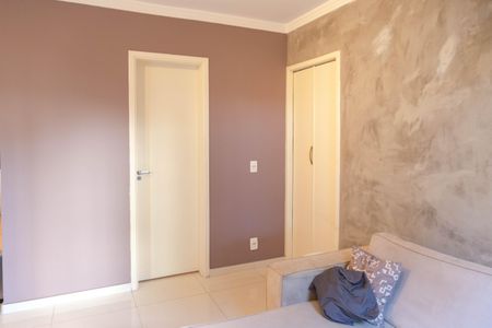 Apartamento à venda com 71m², 2 quartos e 1 vagaSala