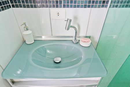 Casa à venda com 91m², 3 quartos e 3 vagasBanheiro 2