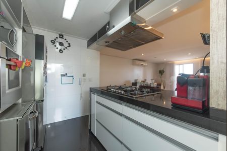 Apartamento à venda com 97m², 3 quartos e 2 vagas Apartamento à venda com 97m², 3 quartos e 2 vagasCozinha