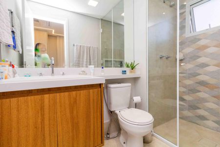 Apartamento à venda com 132m², 3 quartos e 2 vagasBanheiro da Suíte 1