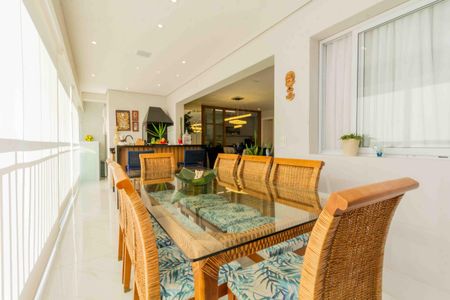 Apartamento à venda com 132m², 3 quartos e 2 vagasVaranda Gourmet