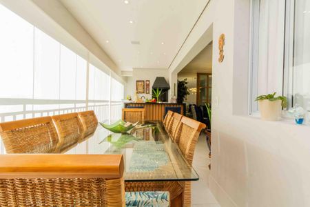 Apartamento à venda com 132m², 3 quartos e 2 vagasVaranda Gourmet