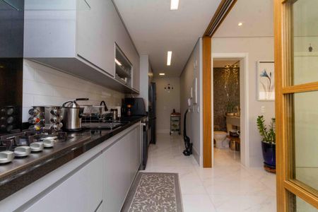 Apartamento à venda com 132m², 3 quartos e 2 vagasCozinha