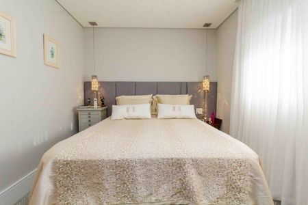 Apartamento à venda com 132m², 3 quartos e 2 vagasSuíte 3