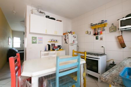 Casa à venda com 72m², 2 quartos e 1 vaga Casa à venda com 72m², 2 quartos e 1 vagaCozinha