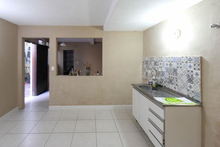 Casa à venda com 125m², 2 quartos e 2 vagas Casa à venda com 125m², 2 quartos e 2 vagasCozinha