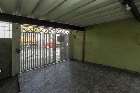 Casa à venda com 125m², 2 quartos e 2 vagas Casa à venda com 125m², 2 quartos e 2 vagasGaragem