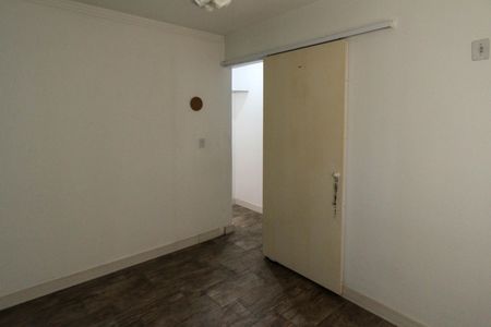 Casa à venda com 125m², 2 quartos e 2 vagas Casa à venda com 125m², 2 quartos e 2 vagasQuarto