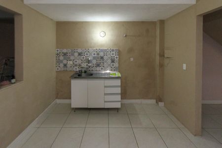 Casa à venda com 125m², 2 quartos e 2 vagas Casa à venda com 125m², 2 quartos e 2 vagasCozinha