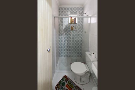 Casa à venda com 125m², 2 quartos e 2 vagas Casa à venda com 125m², 2 quartos e 2 vagasBanheiro