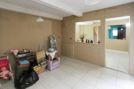 Casa à venda com 125m², 2 quartos e 2 vagas Casa à venda com 125m², 2 quartos e 2 vagasSala de Jantar