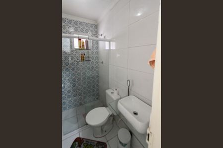 Casa à venda com 125m², 2 quartos e 2 vagas Casa à venda com 125m², 2 quartos e 2 vagasBanheiro