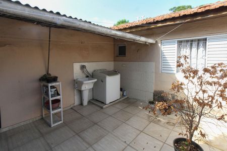 Casa à venda com 125m², 2 quartos e 2 vagas Casa à venda com 125m², 2 quartos e 2 vagasTerraço