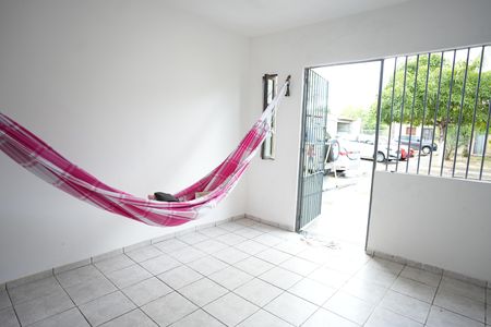 Casa de condomínio para alugar com 80m², 4 quartos e 1 vagaVaranda