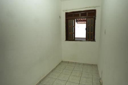 Casa de condomínio para alugar com 80m², 4 quartos e 1 vagaQuarto 1