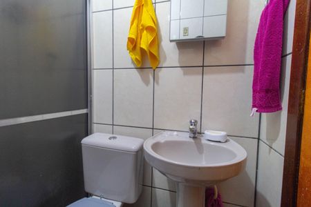 Casa à venda com 90m², 2 quartos e 1 vagaBanheiro 1