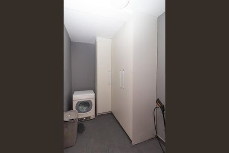 Casa à venda com 260m², 3 quartos e 3 vagasQuarto de Serviço