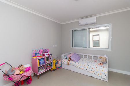 Casa à venda com 260m², 3 quartos e 3 vagasSuíte 2