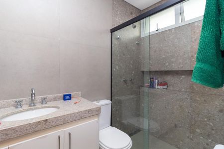 Casa à venda com 260m², 3 quartos e 3 vagasBanheiro da Suíte 3